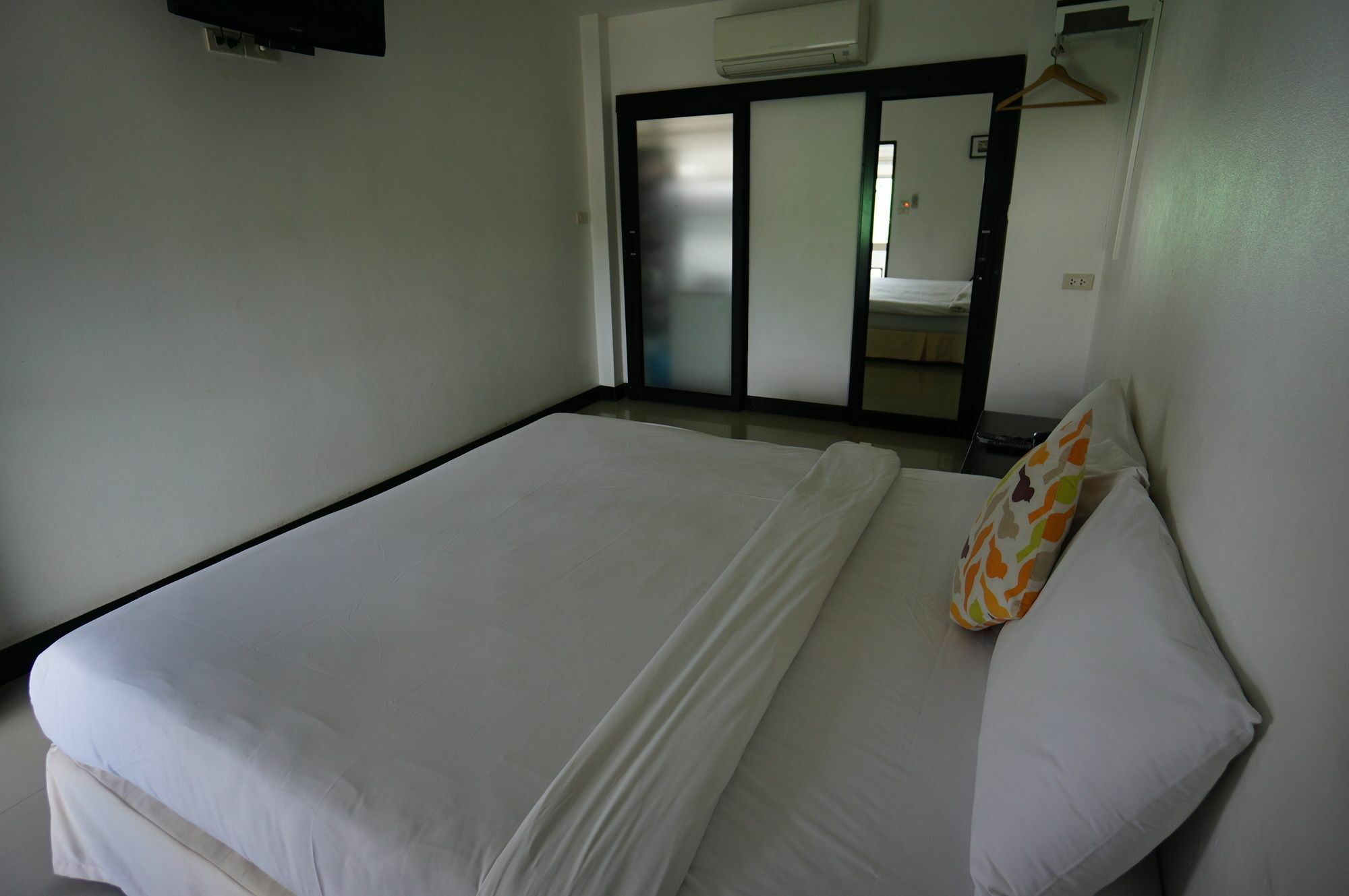 The Auto Place Phuket Zewnętrze zdjęcie