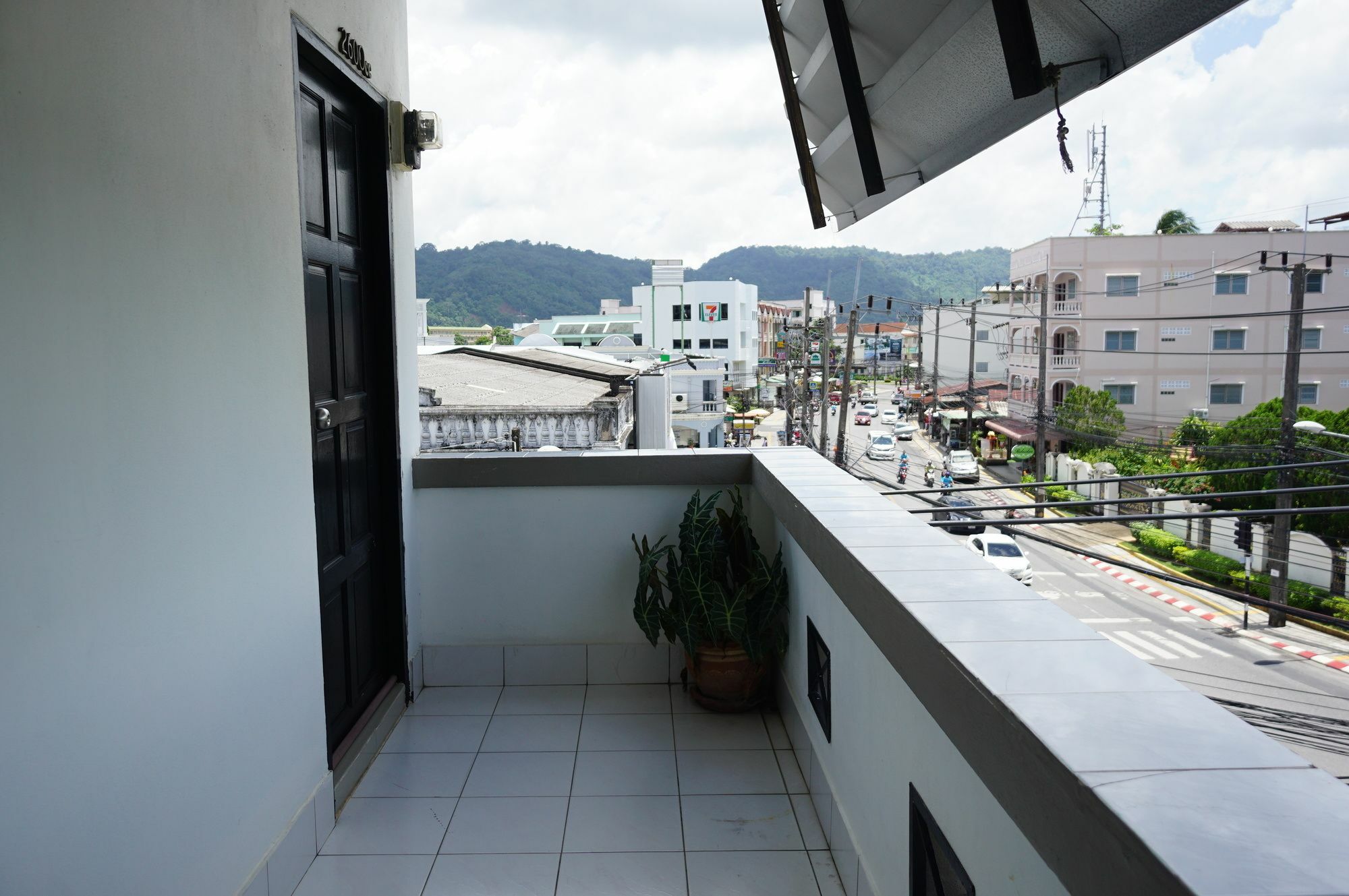 The Auto Place Phuket Zewnętrze zdjęcie